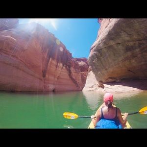 Meet your Posher, Yvette